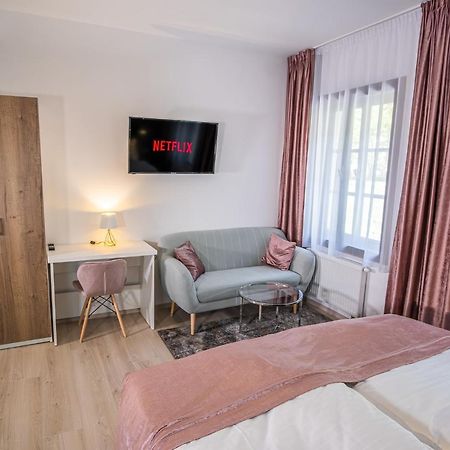 Boutique Apartments Old Town Ceske Budejovice Bagian luar foto